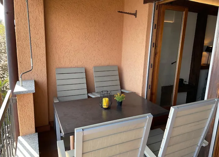 Belvedere By Fewotessin